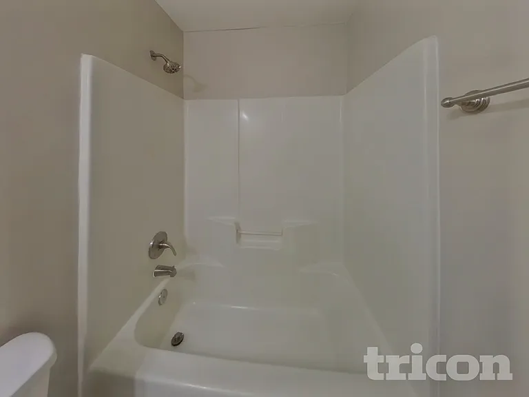 7112 Windsong Way — Photo 15