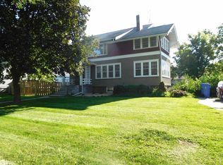 411 S Chestnut St, Jefferson, IA 50129