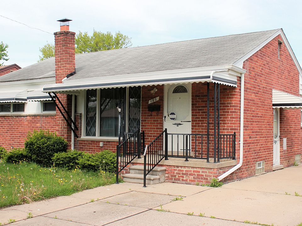 1st image of 180 Helen St