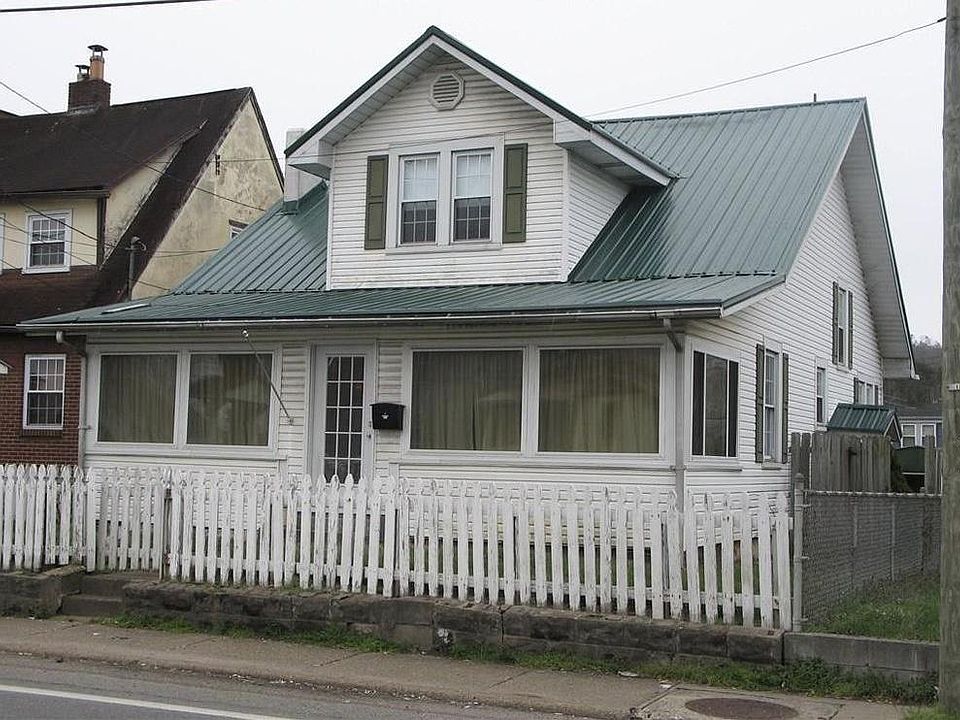 1st image of 5209 Maccorkle Ave SW