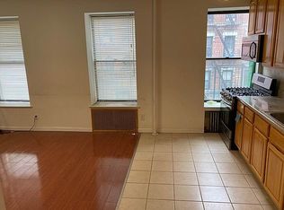 36 Market St APT 4, New York, NY 10002