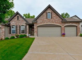 301 Revolution Dr, Saint Peters, MO 63376