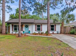 720 Locust St, Tarpon Springs, FL 34689