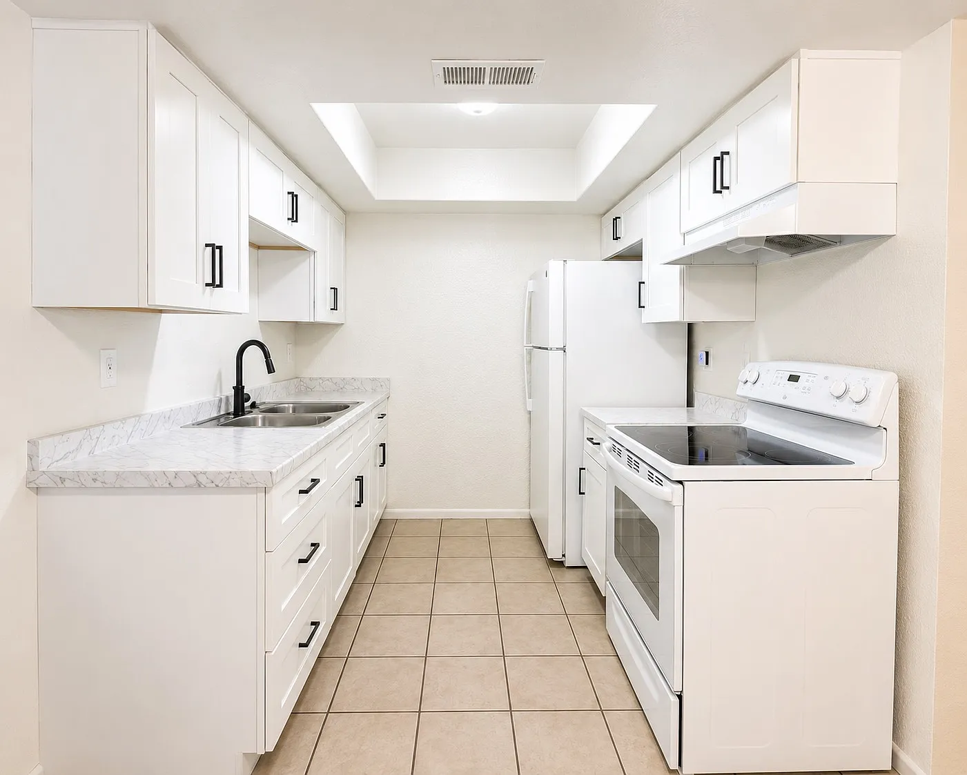 North Mountain Foothills Apartments — Photo 1