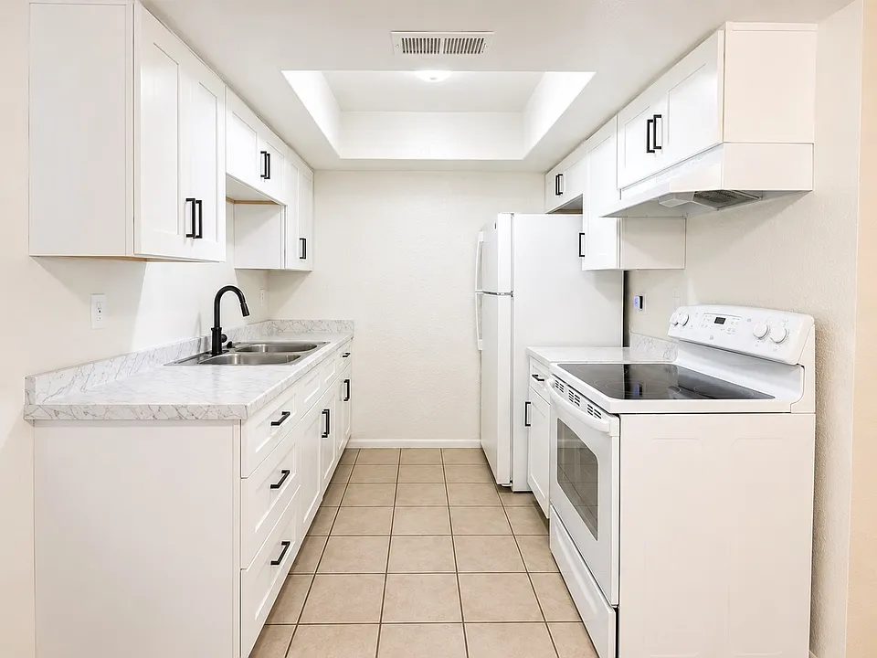 North Mountain Foothills Apartments