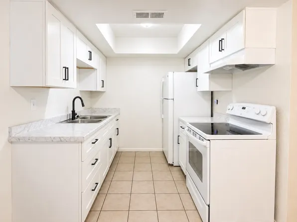 North Mountain Foothills Apartments