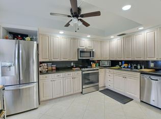 1018 Exeter Dr #A, Boca Raton, FL 33434