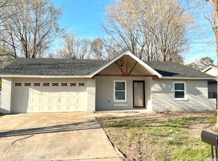 611 E 33rd Ave, Pine Bluff, AR 71601