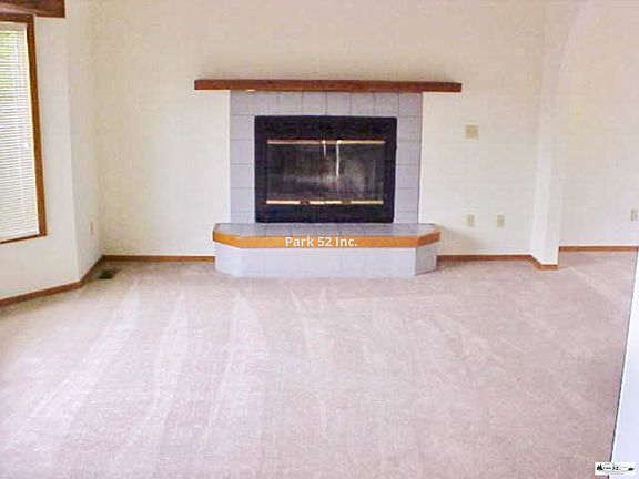 4th image of 20403 122nd Street Ct E