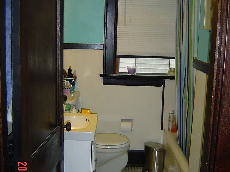 3521 Madison Park Ave — Photo 9