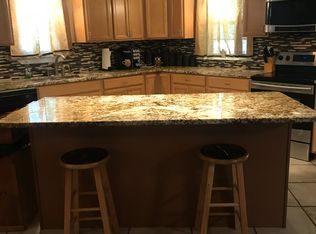 11 Ruth Dr, Pineville, LA 71360