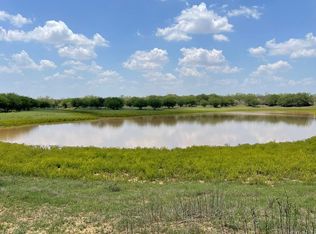 420 Allerkamp Rd, Cotulla, TX 78014