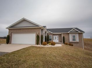 367 Thunderstruck Rd NE, Floyd, VA 24091