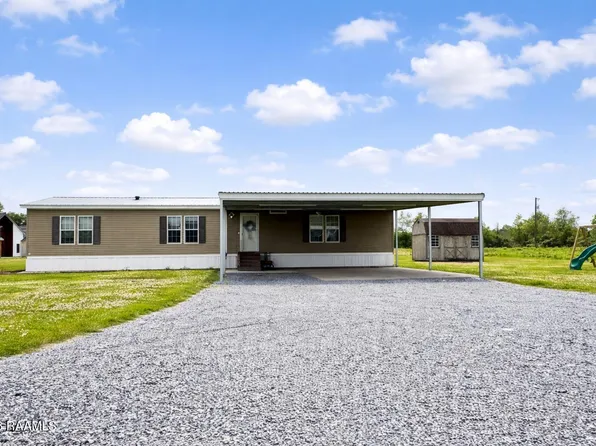 1032A Cormier Rd, Breaux Bridge, LA 70517