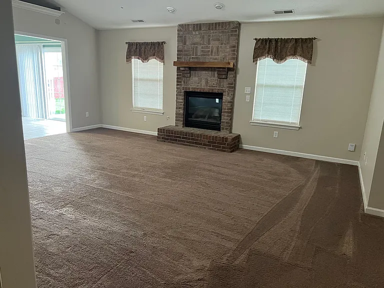 3418 Wright Ct — Photo 10