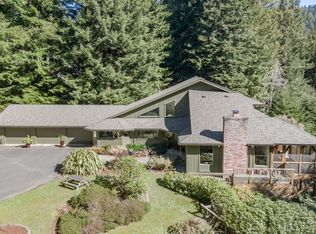 1733 Baywood Ln, Bayside, CA 95524