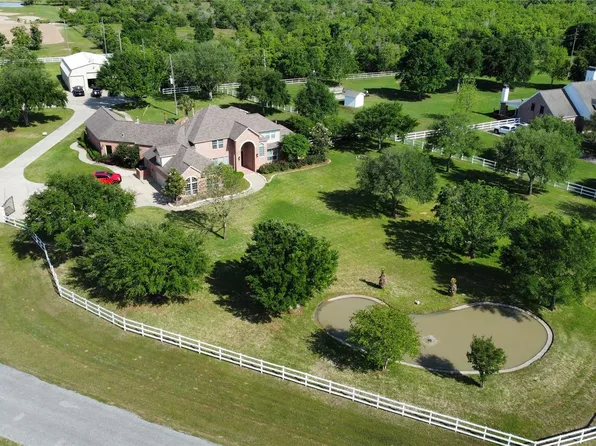 1826 Snow Goose Ln, Katy, TX 77493