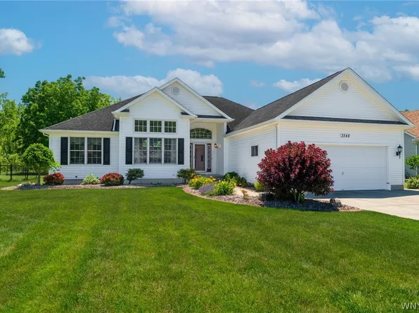 3548 Northcreek Run, North Tonawanda, NY 14120