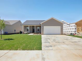 1365 Rhythm Ln, Bowling Green, KY 42101