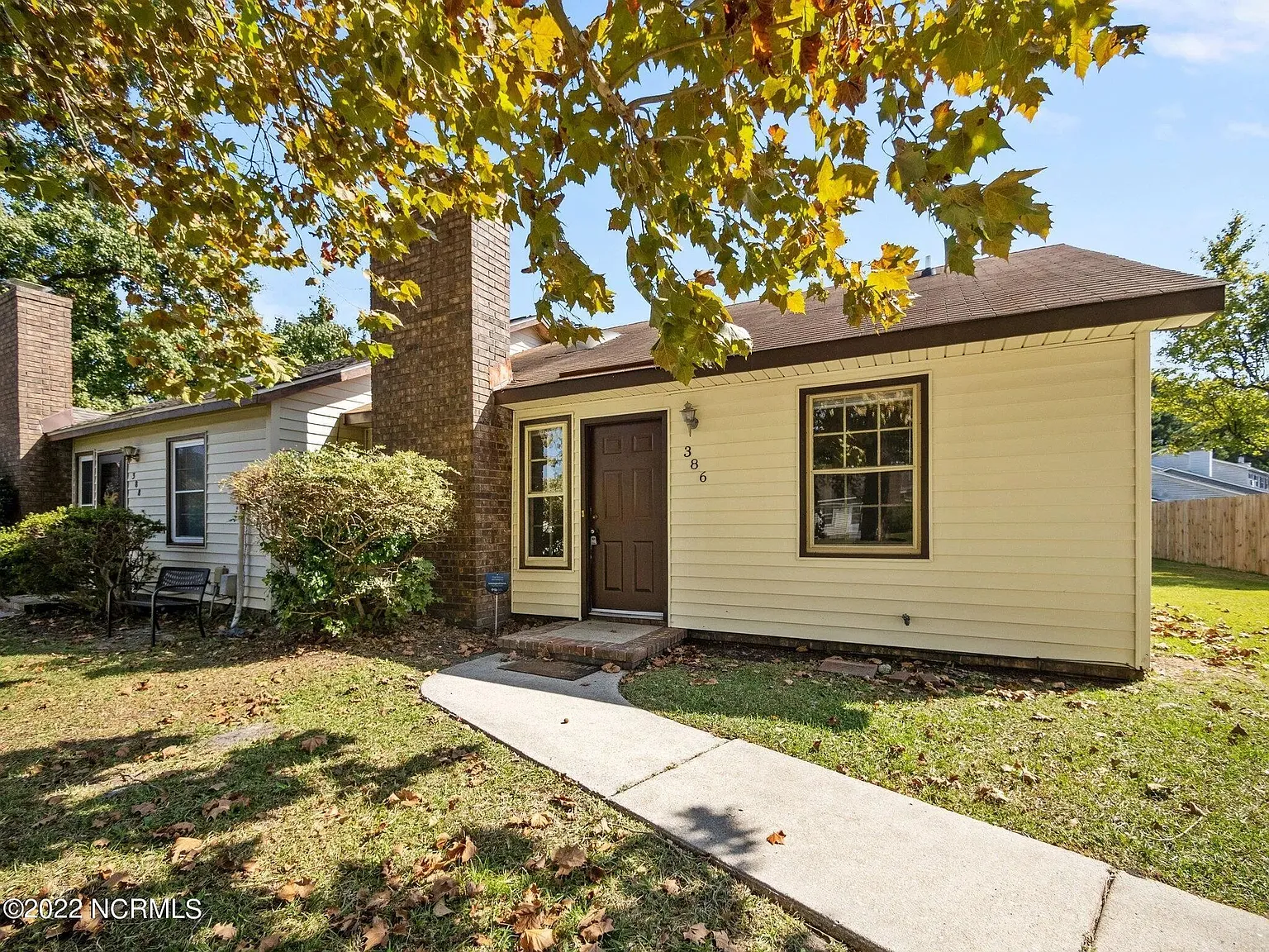2 bed, 895 sqft, $1,125 — Photo 1