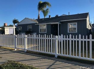 18700 Saticoy St, Reseda, CA 91335