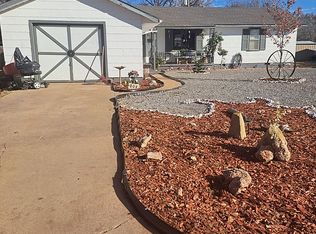 804 Sylvia St, Fairview, OK 73737