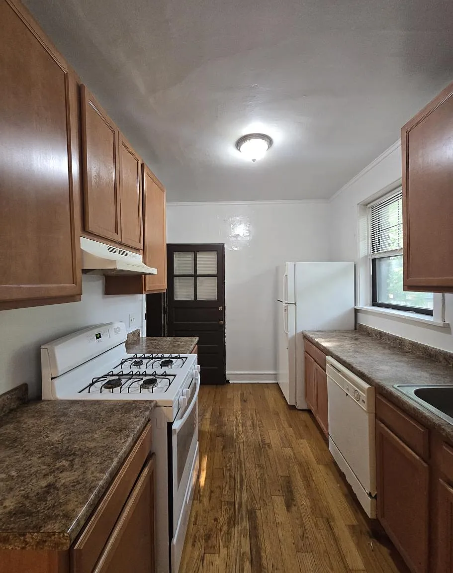 804 Sherman Avenue #1 — Photo 2