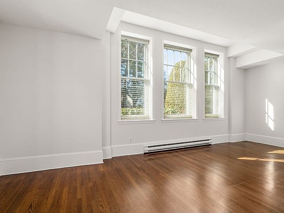 5th image of 63 Garden Rd APT G2