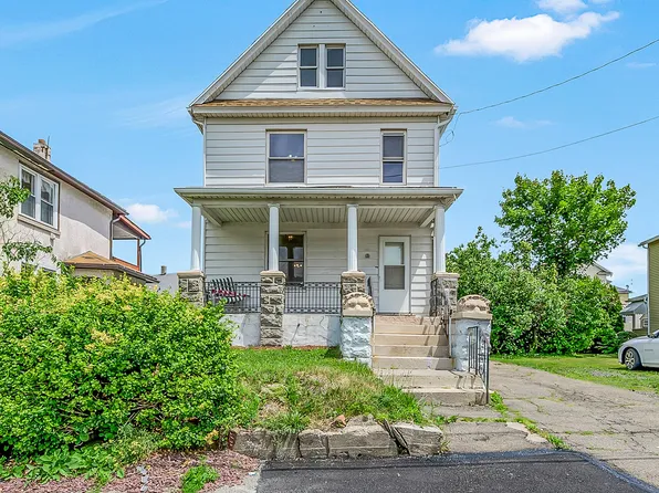 715 E Drinker St, Dunmore, PA 18512