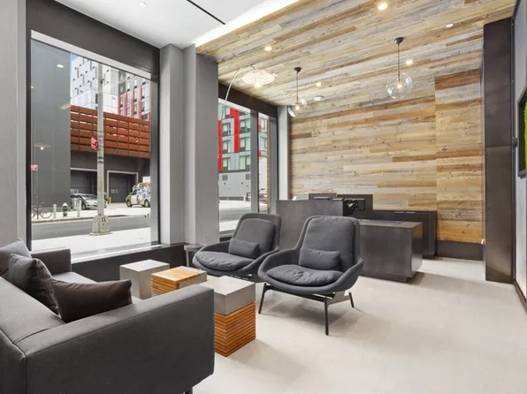 470 Dean Street image 13 of 14