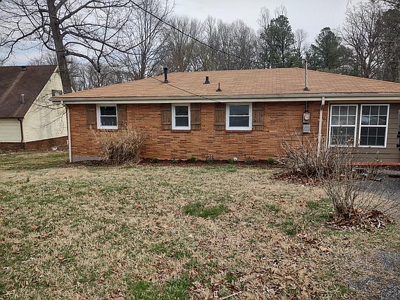 3rd image of 2032 Virginia Ave