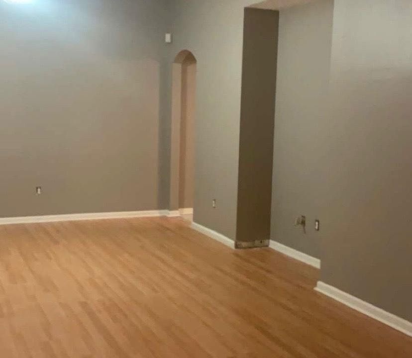 2nd image of 2005 Hunters Trace Cir #70