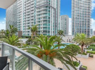 1060 Brickell Ave APT 1415, Miami, FL 33131
