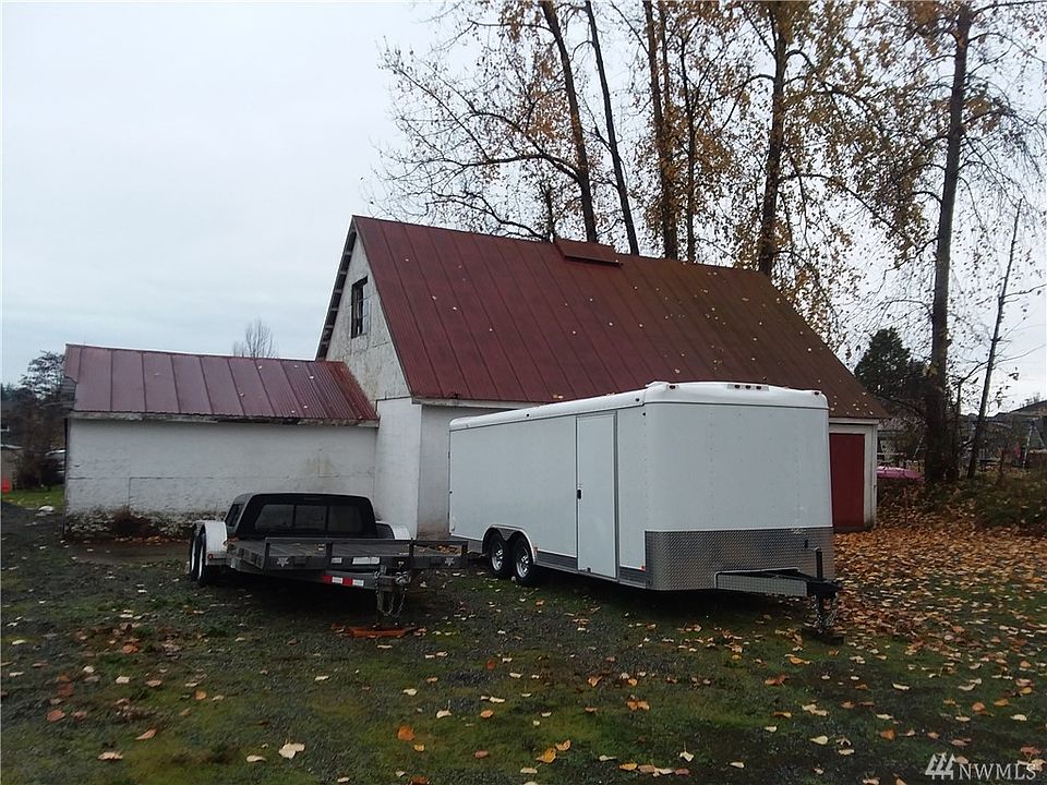 2nd image of 231 9th St