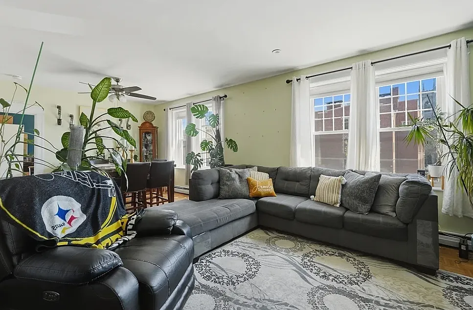 2 bed, 1853 sqft, $2,000 — Photo 2