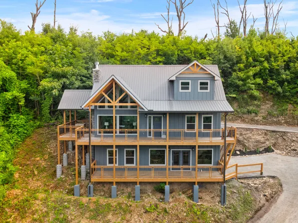 334 Long Hollow Rd, Sevierville, TN 37876