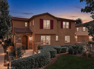 28492 Camino Del Arte Dr, Santa Clarita, CA 91354
