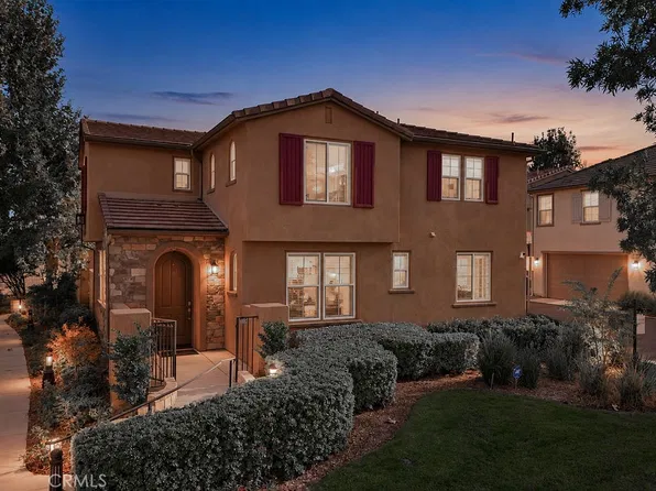 28492 Camino Del Arte Dr, Santa Clarita, CA 91354