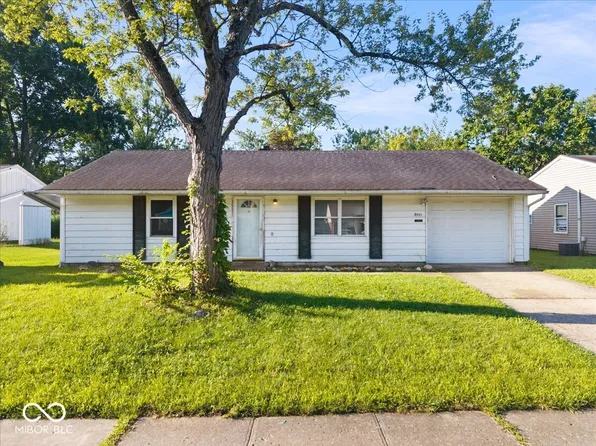8441 E 42nd Pl, Indianapolis, IN 46226