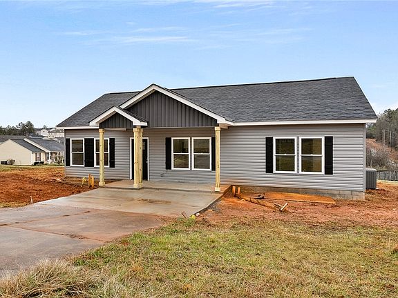 3rd image of 2 Labonte Dr