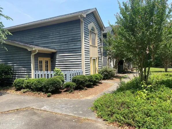 466 River Pointe Dr, Macon, GA 31211