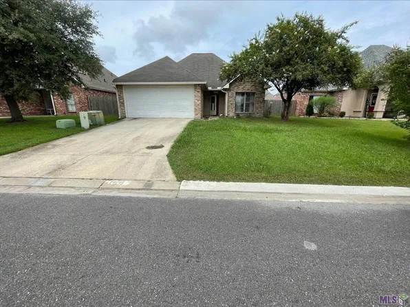 40500 Cross Creek Ave, Gonzales, LA 70737