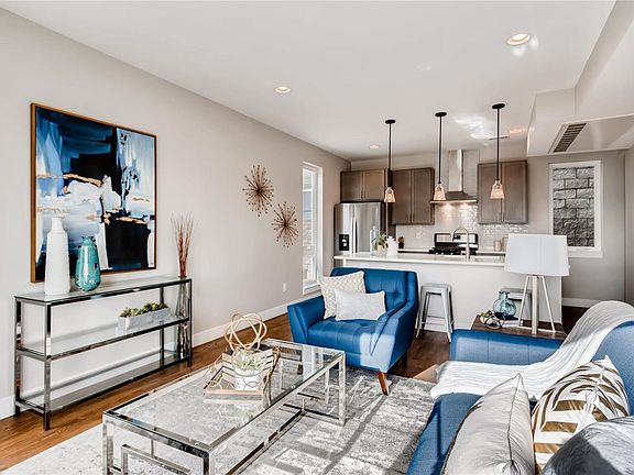 4th image of 3131 W Conejos Pl Unit 3