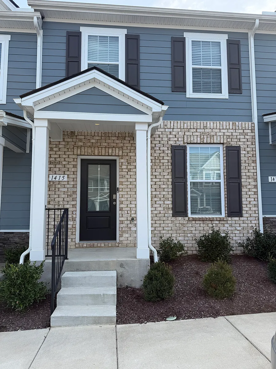 Building Photo - 1415 Walker Way