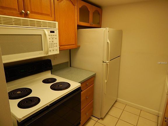 3rd image of 6326 Newtown Cir #26A1