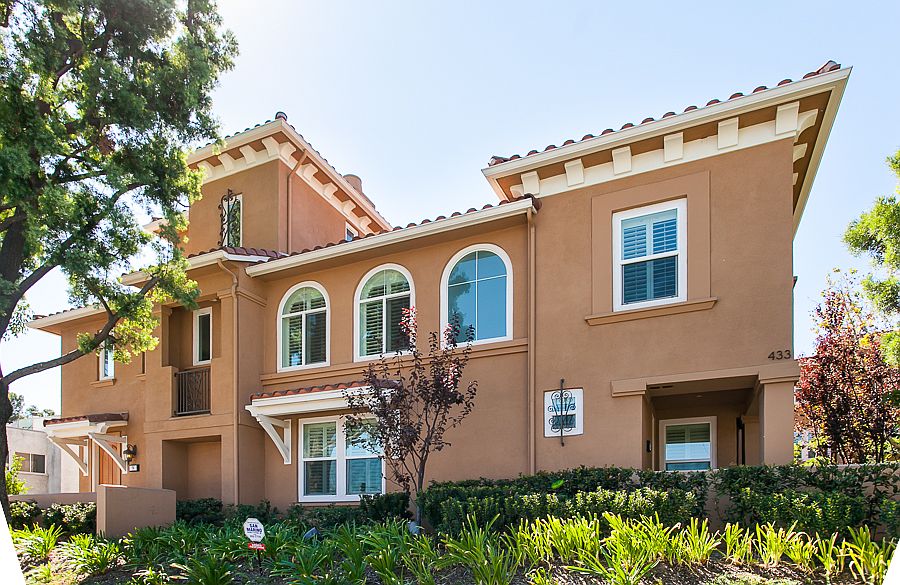 1st image of 433 N Altadena Dr Unit 8