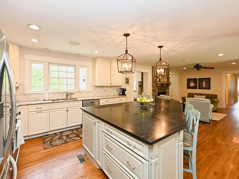 5102 Jackson Ln — Photo 22