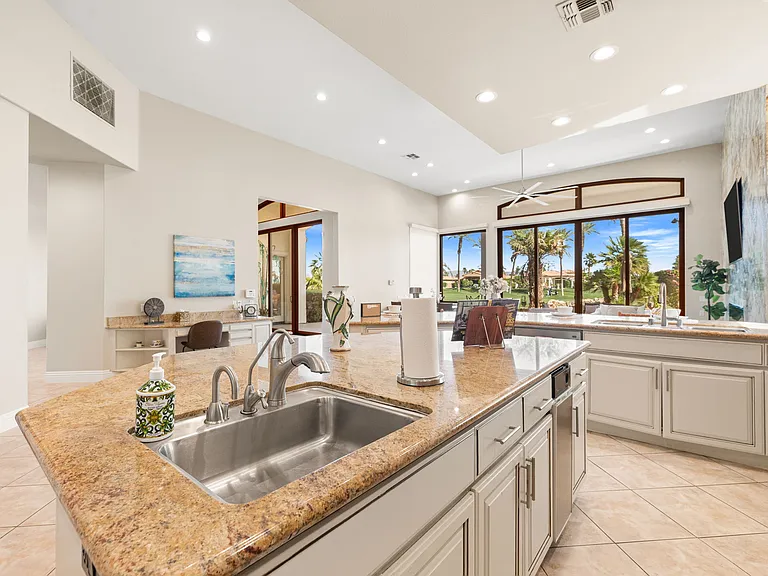49430 Montana Way — Photo 11