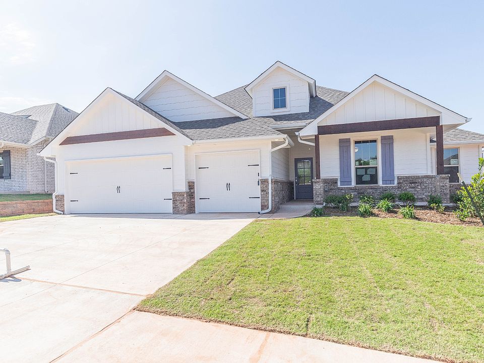 Homes by Taber Hazel Half Bath PLUS Floor Plan - 512 NW 199th St