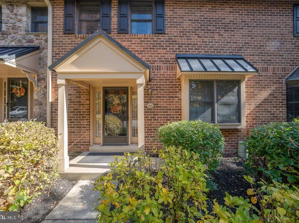 105 Putney Ln, Malvern, PA 19355